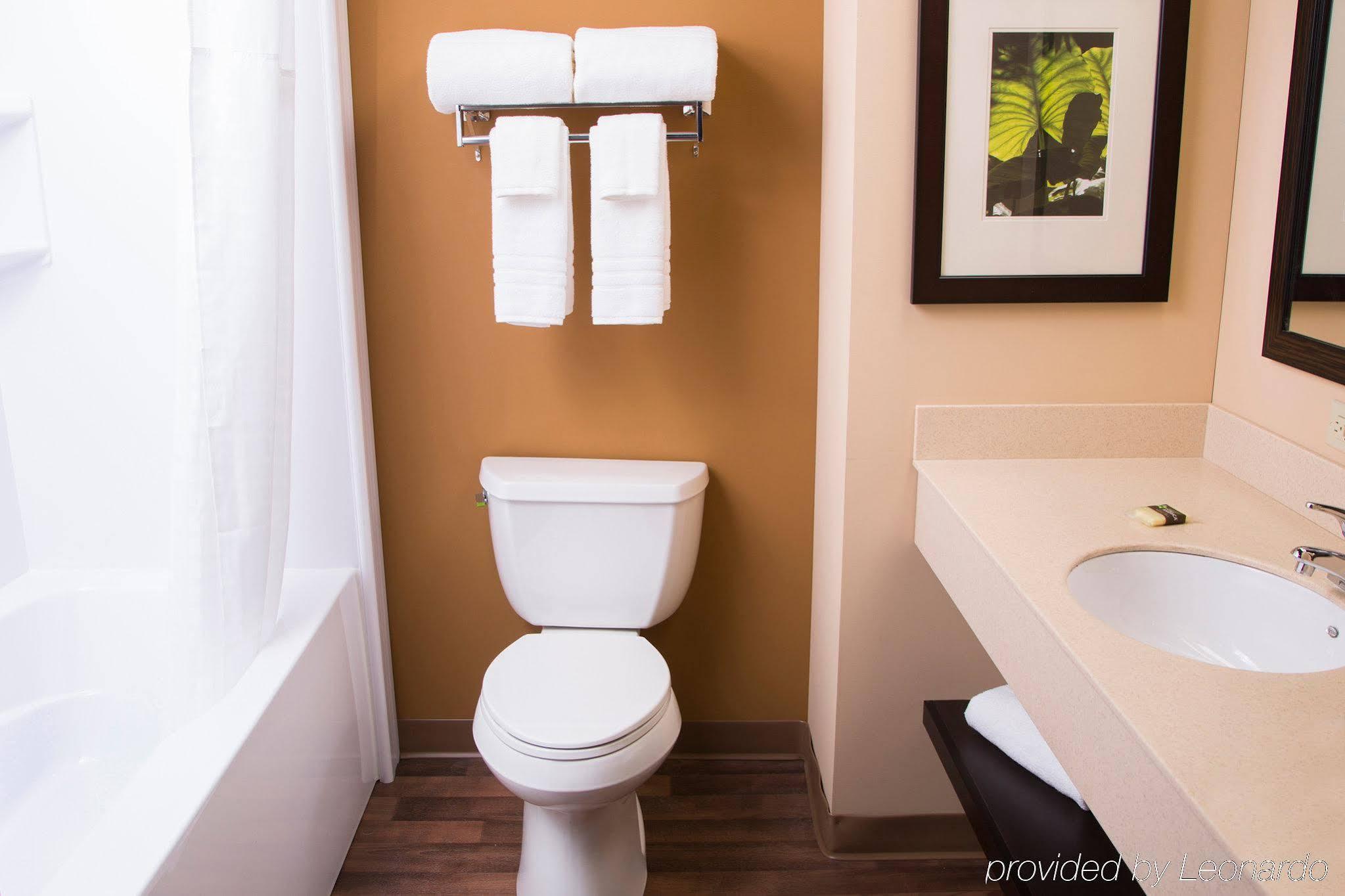 Extended America Select - Minneapolis - - Valley View Road Hotel 2*