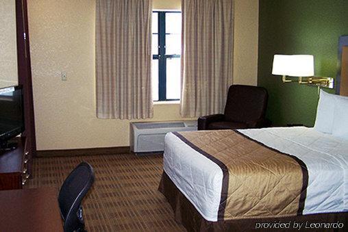 Extended America Select - Minneapolis - - Valley View Road 2* Eden Prairie