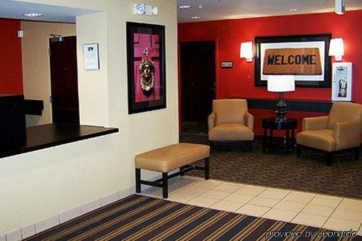 Extended America Select - Minneapolis - - Valley View Road